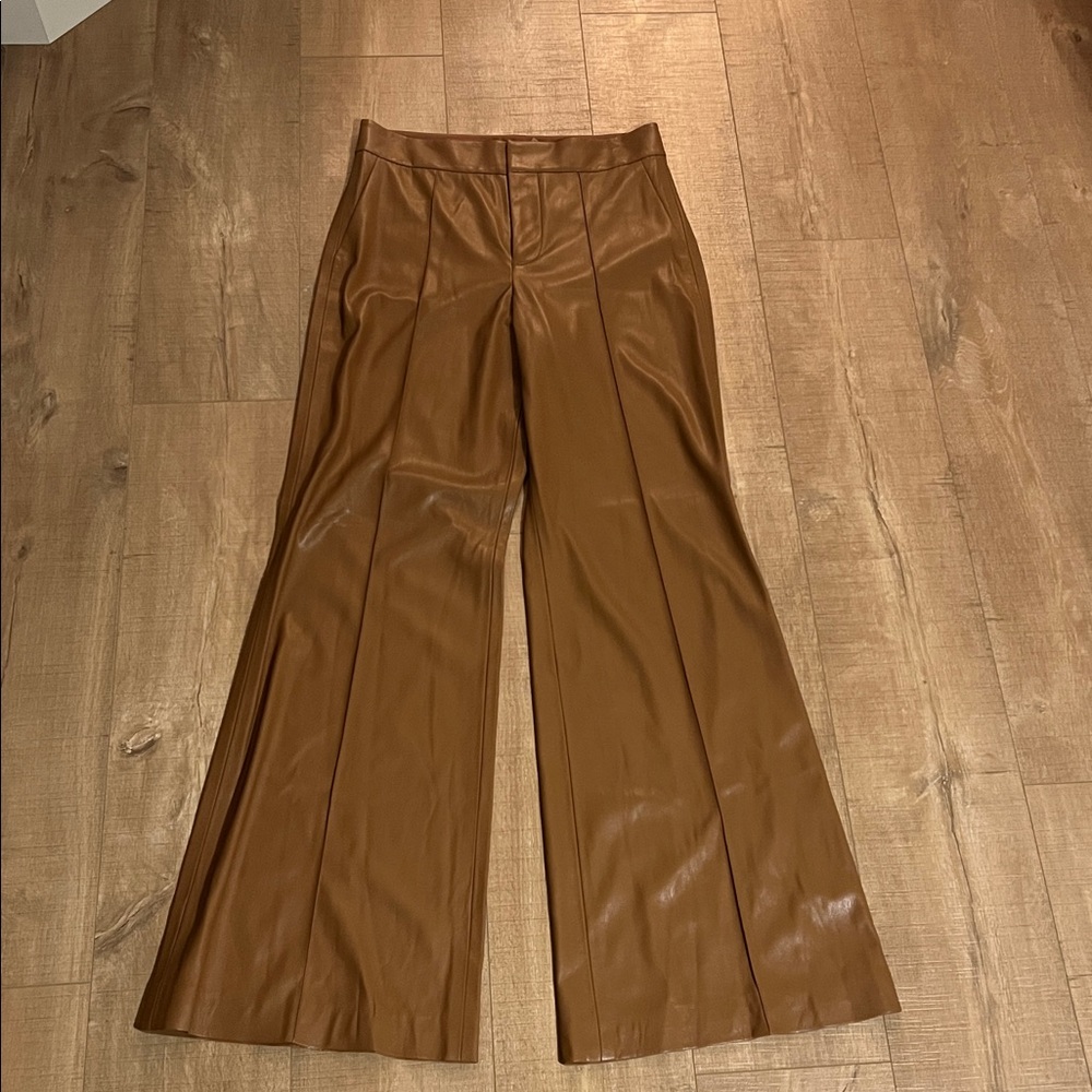 Alice + Olivia Dylan Wide-Leg Vegan Leather Pants size 10 NWOT - Picture 7 of 7